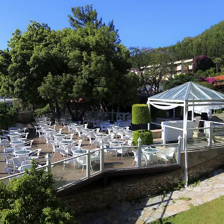 Hotel Labranda Mares 5*