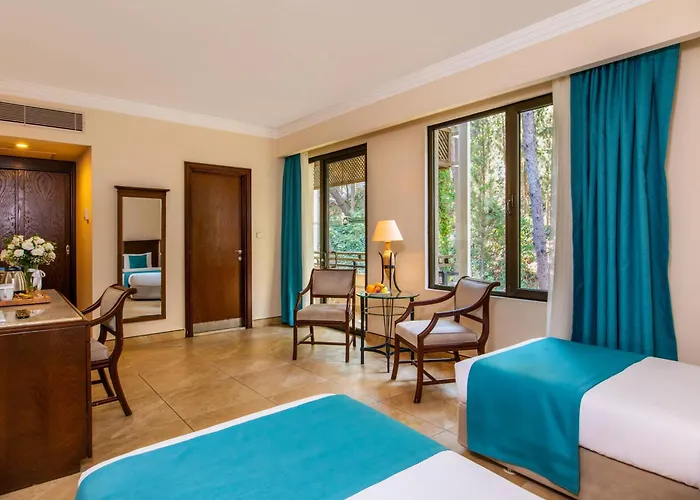 Hotel Labranda Mares 5*