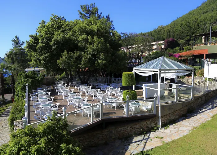 Hotel Labranda Mares 5*