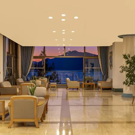 Отель Labranda Mares 5*