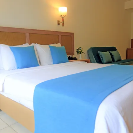 Hotel Labranda Mares